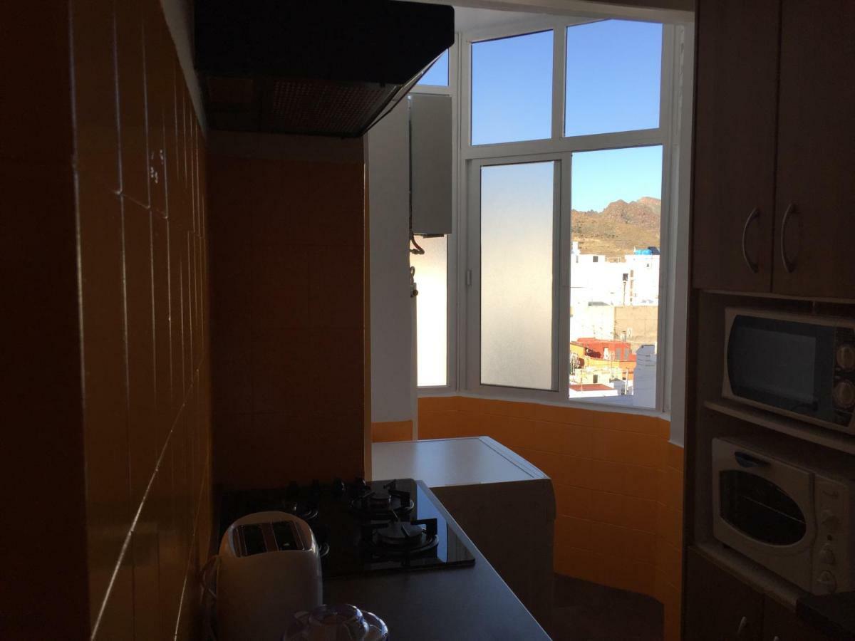 Apartamento Apartamento situado en el centro de Santa Cruz Exterior foto